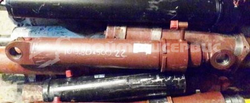 Гидроцилиндр изгиба стрелы ЦГ-100.60х500.22 (ПЭК-35.000) Гидроцилиндр изгиба стрелы ЦГ-100.60х500.22 (ПЭК-35.000)